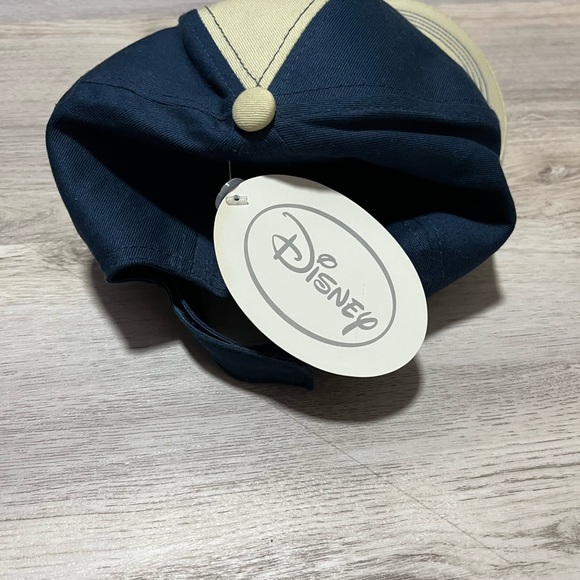 Disney Hat - Picture 2 of 3